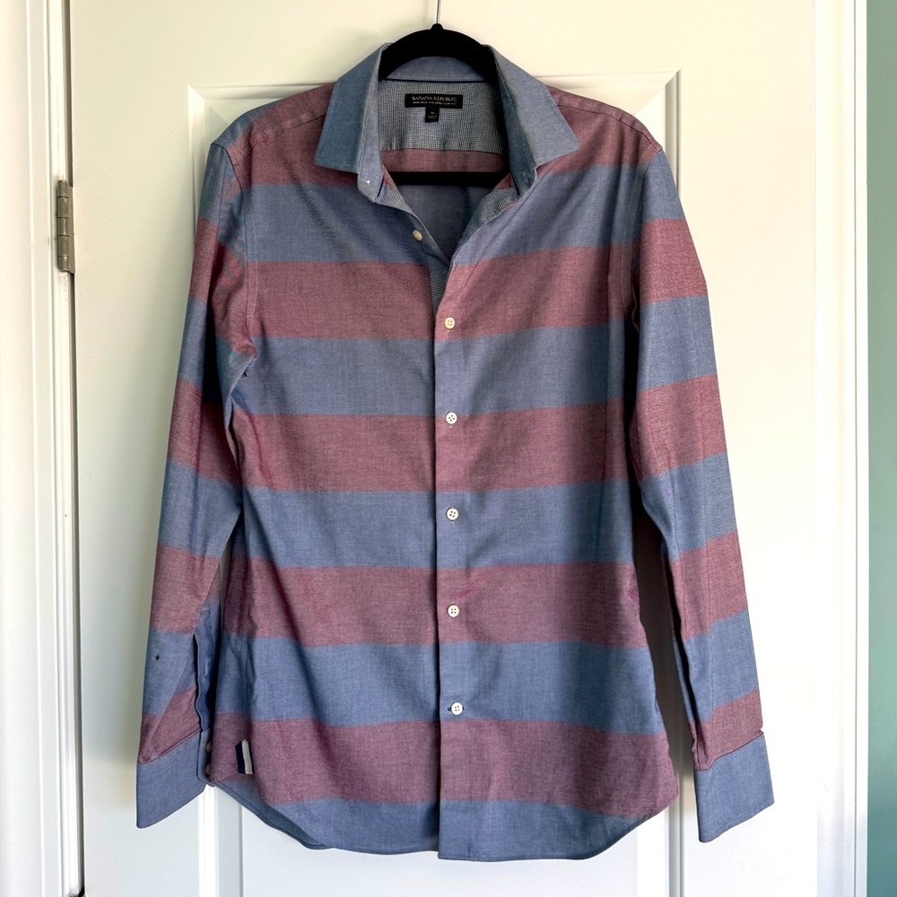 Banana Republic Men's  No Iron Tailored Slim Fit shirt